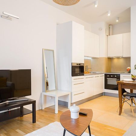 P&O Serviced Apartments Rydygiera Varsovia Exterior foto